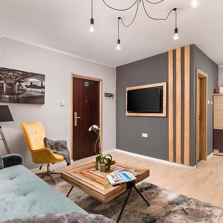 4 Season Apartments Rijeka Exterior photo